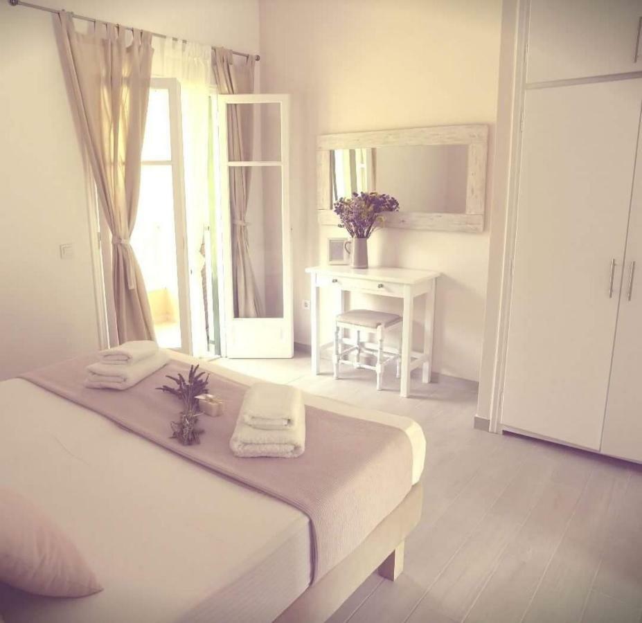 Rossi'S Studios Moraitika Extérieur photo